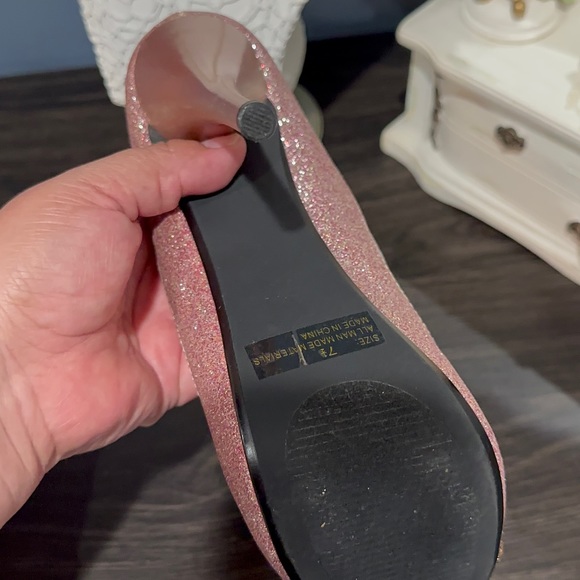 Beautiful Qupid Women's - Heels 💕 - Picture 11 of 11